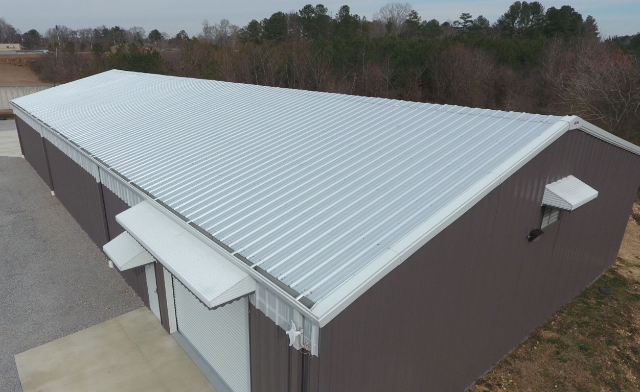 Commercial metal roof installation in Rohnert Park, CA